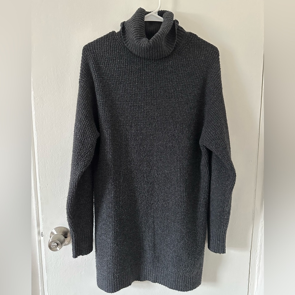 Cozy Gray Turtleneck Sweater